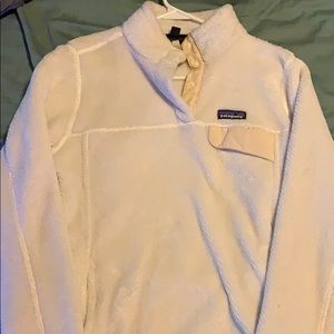 Patagonia pullover fleece!